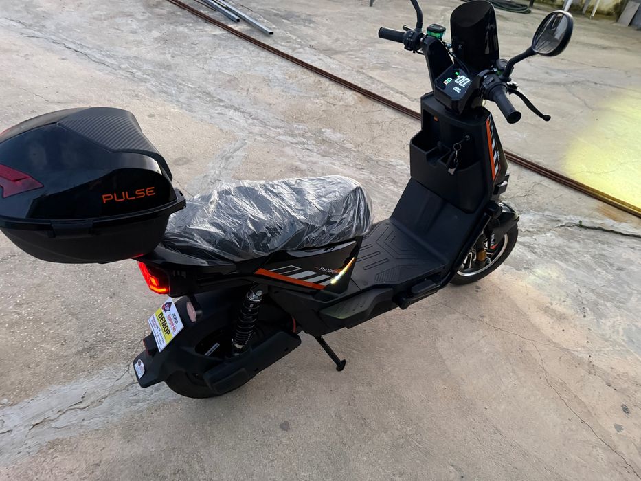 scooter elétrica sem carta  de condução