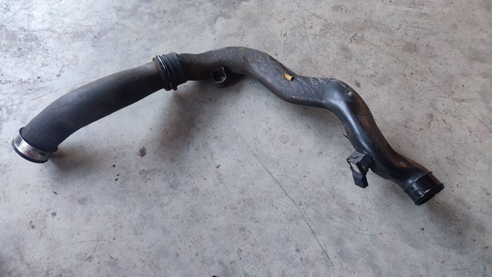 Dolot intercolera Sirocco 1.4 tfsi polo.ibiza 1K0.145.770R
