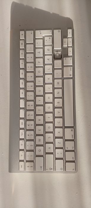 Клавіатура Apple