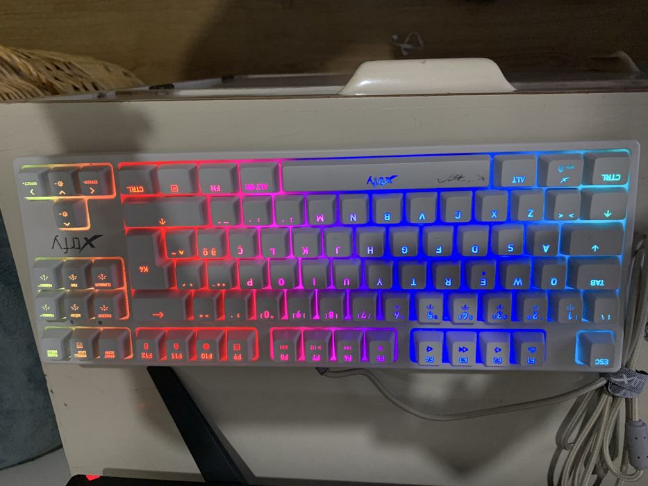 Kit Teclado RGB, ratoRGBe fones