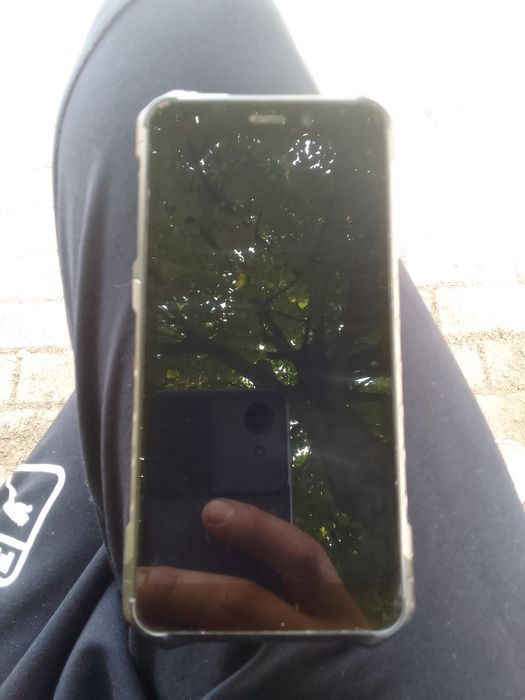 Телефон в гарному стані Армор х5 про