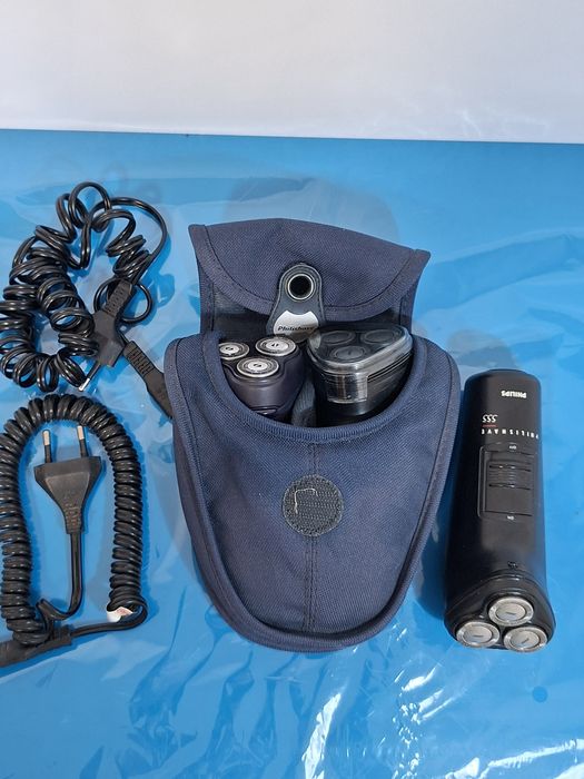 Maquinas de Barbear Philips  Philishave / Três maquinas com bolsa