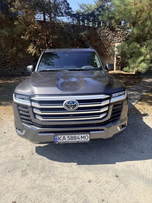 Toyota Land Cruiser 2023 VIN JTMAAABJ004049186 фото оголошення 7 з 8
