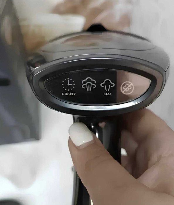 Відпарювач для одягу ручний вертикальний паровой отпариватель для штор