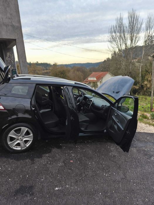 Renault clio 2015 completo.