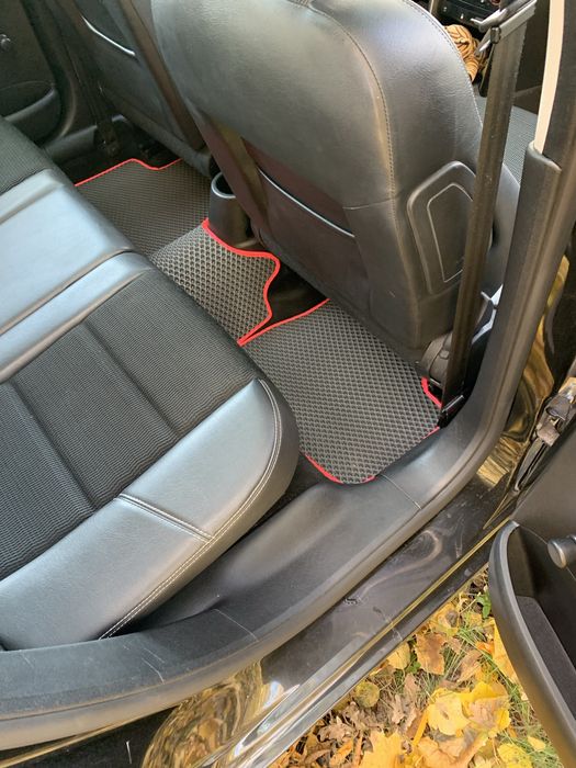 Peugeot 207 SW 2012 рік