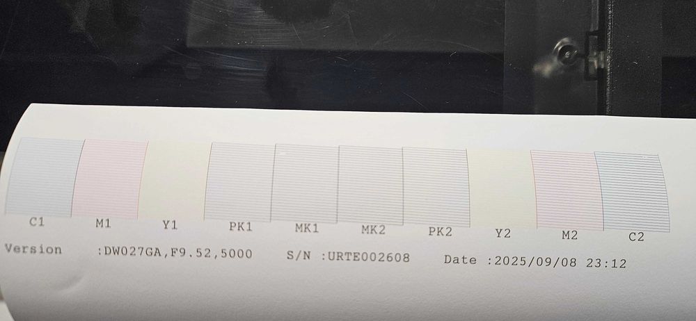 Epson Sure Color SC-T7200 44" sprawny, niski przebieg, gwarancja