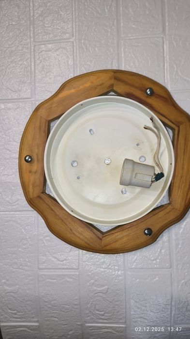 Потолочный светильник Е27