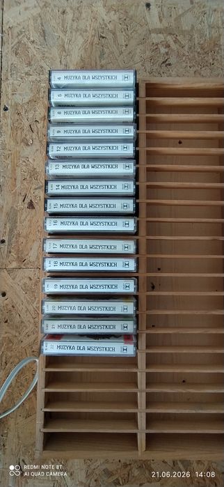 Kolekcja kaset magnetofonowych