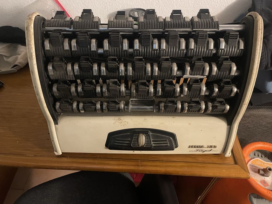 Vendo maquina de encaracular cabelos vintage