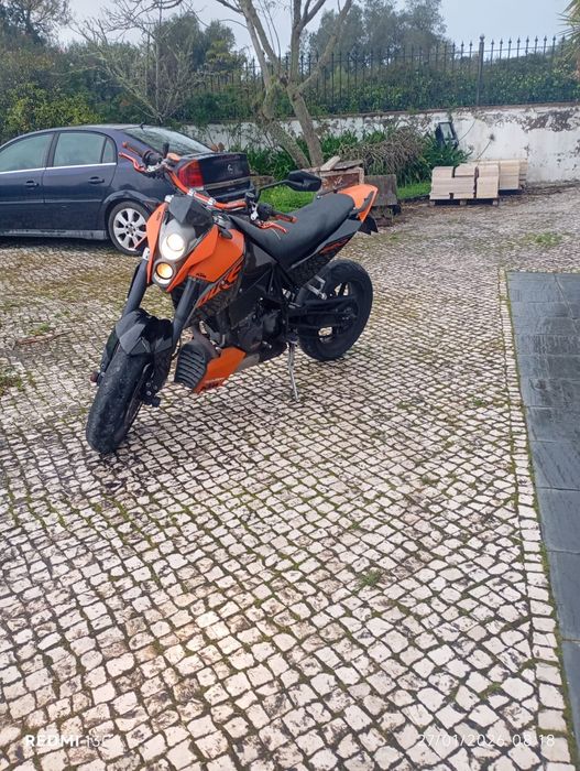 Vendo KTM duke 690