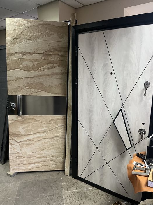 Двері вхідні броньовані РОЗПРОДАЖ