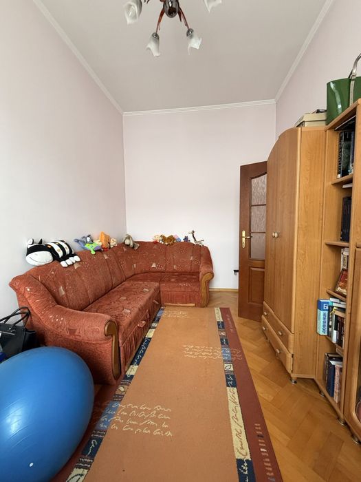Продаж 2-кім. квартири 53.5 м.кв., в. Мазепи