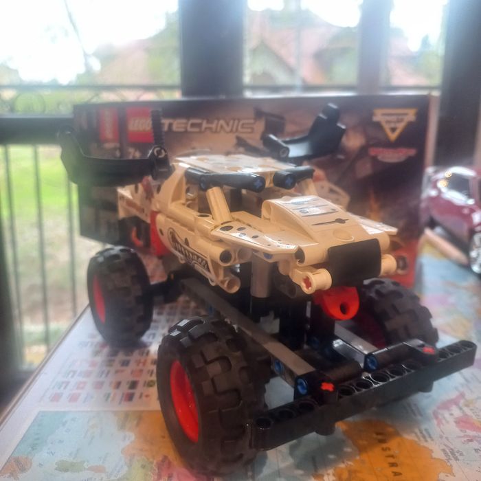 Lego Technics 42150