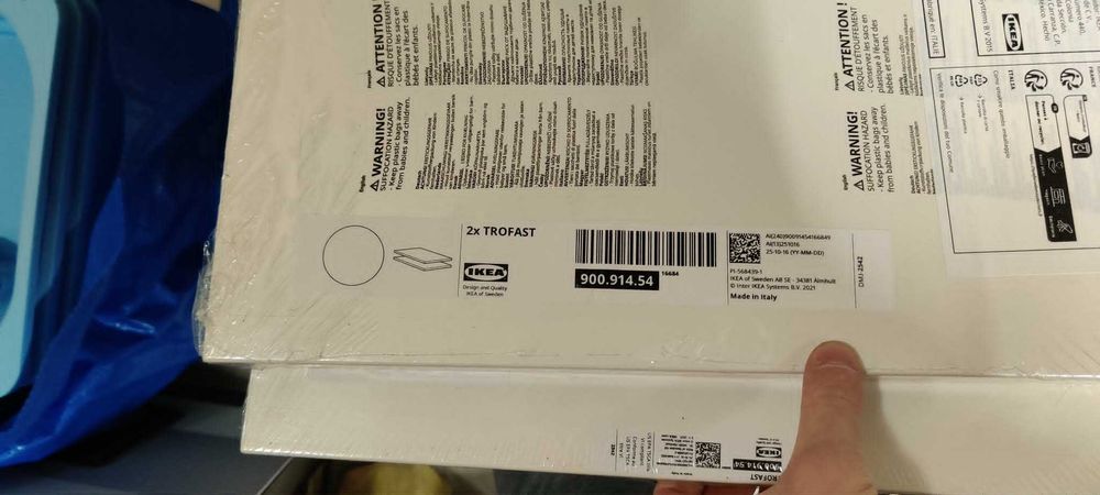 Regał TROFAST ikea + pojemniki i półki