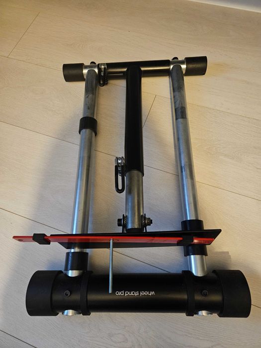 Stojak WHEEL STAND PRO dla Thrustmaster