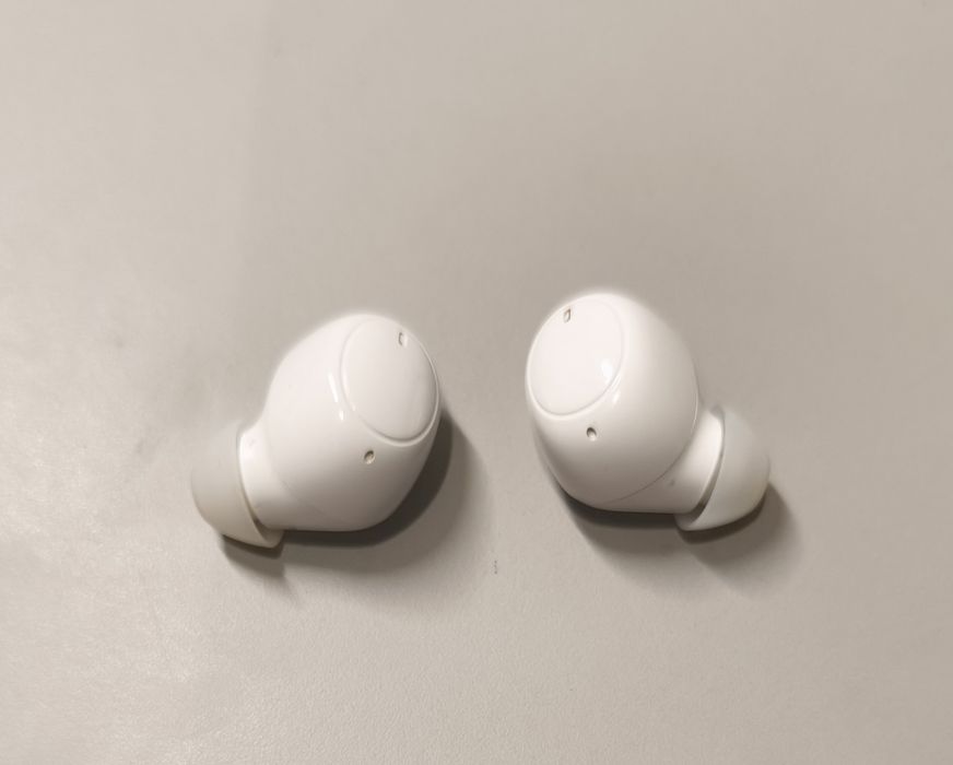 Навушники Oppo enco buds в хорошому стані