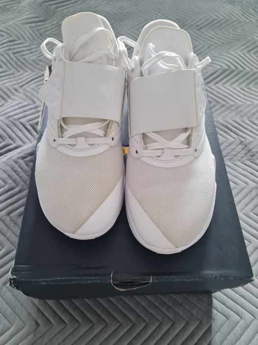 Buty JORDAN Relantless r. 44