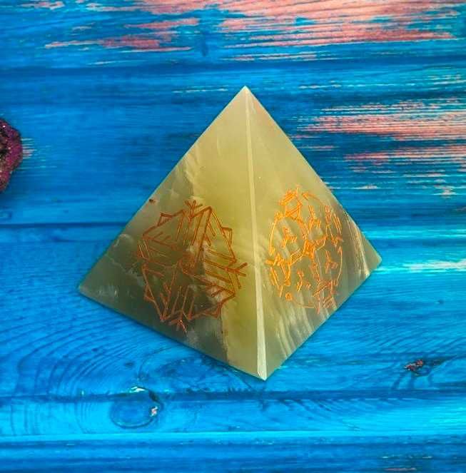 Артефакт Защиты. Пирамида оникс.