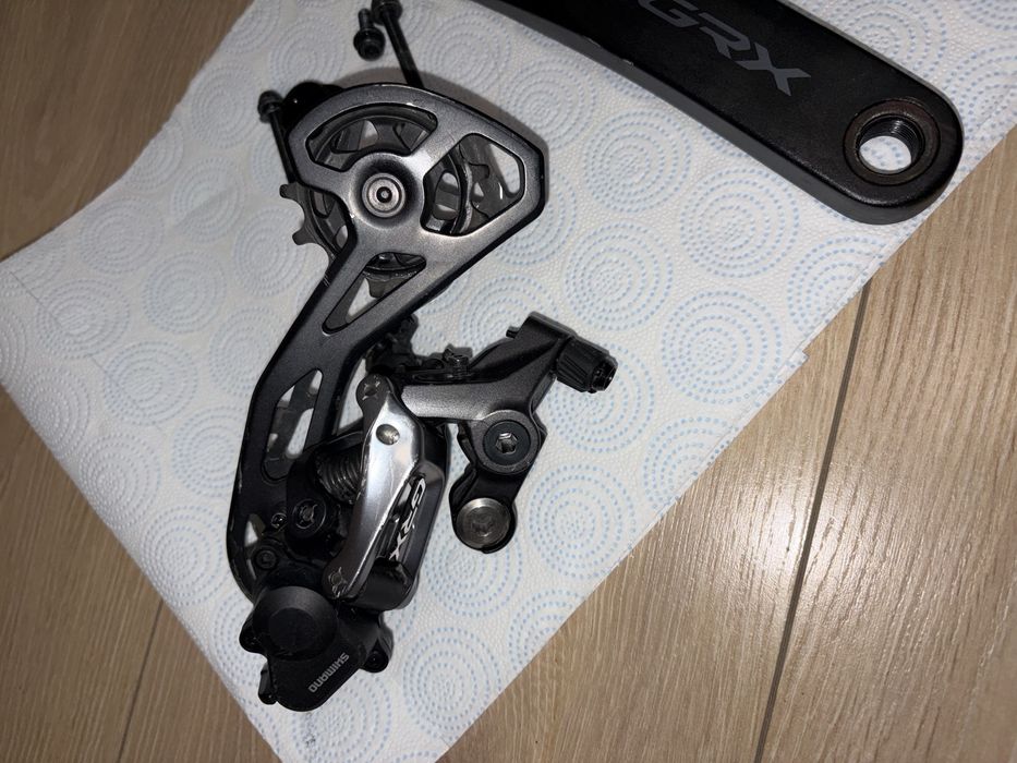 Przerzutki, grupa GRX 2x11