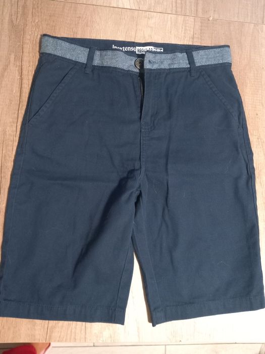 Krótkie spodenki casual