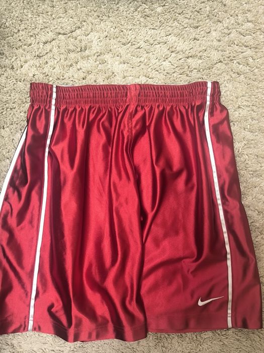 Шорти nike в дуже гарному стані