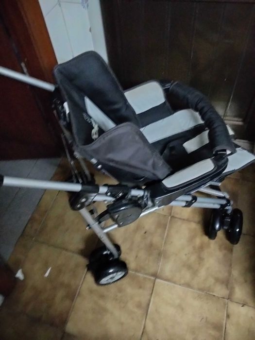 Conjunto de carrinho de bebe Alcofra e ovo
