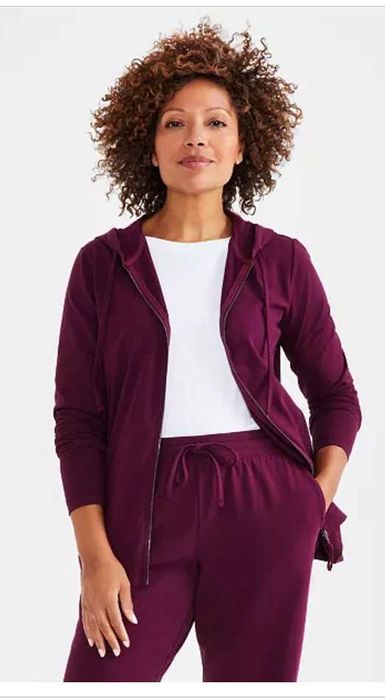 Костюм спортивний