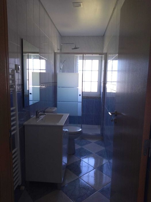 Apartamento T3 em frente ao Jardim Carlos Amaral