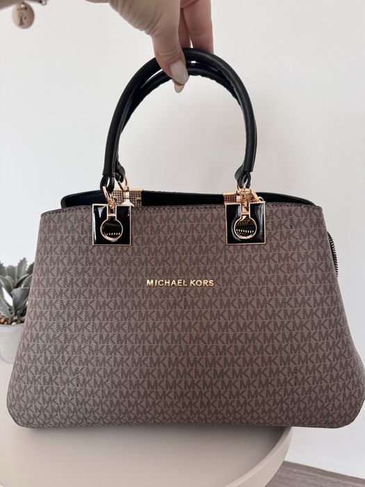 Стильна сумка  Michael Kors