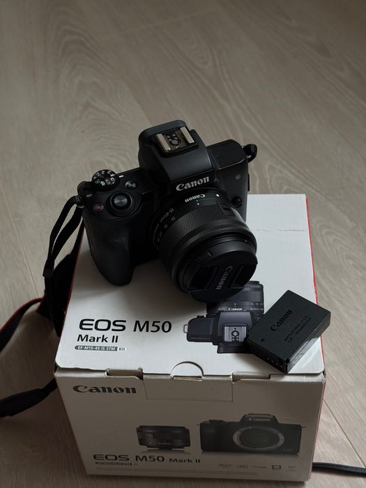 Фотоапарат Canon M50 Mark II + обʼєктив 15-45