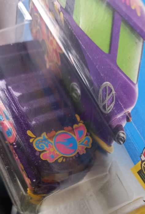 TH treusure hunt kool kombi hot wheels