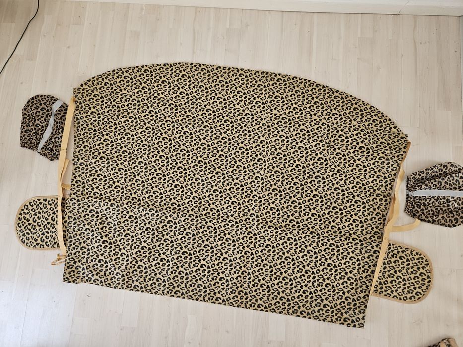 Накидка на лобове скло захисник від снігу, дощу, сонця  леопард