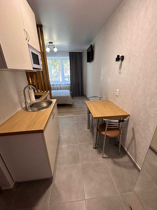 квартира-студія погодинно (площа 17 м2 - 750 грн/доба ). На Волі