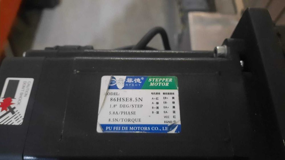 Фрезерний верстат по пластику,  дереву 2040