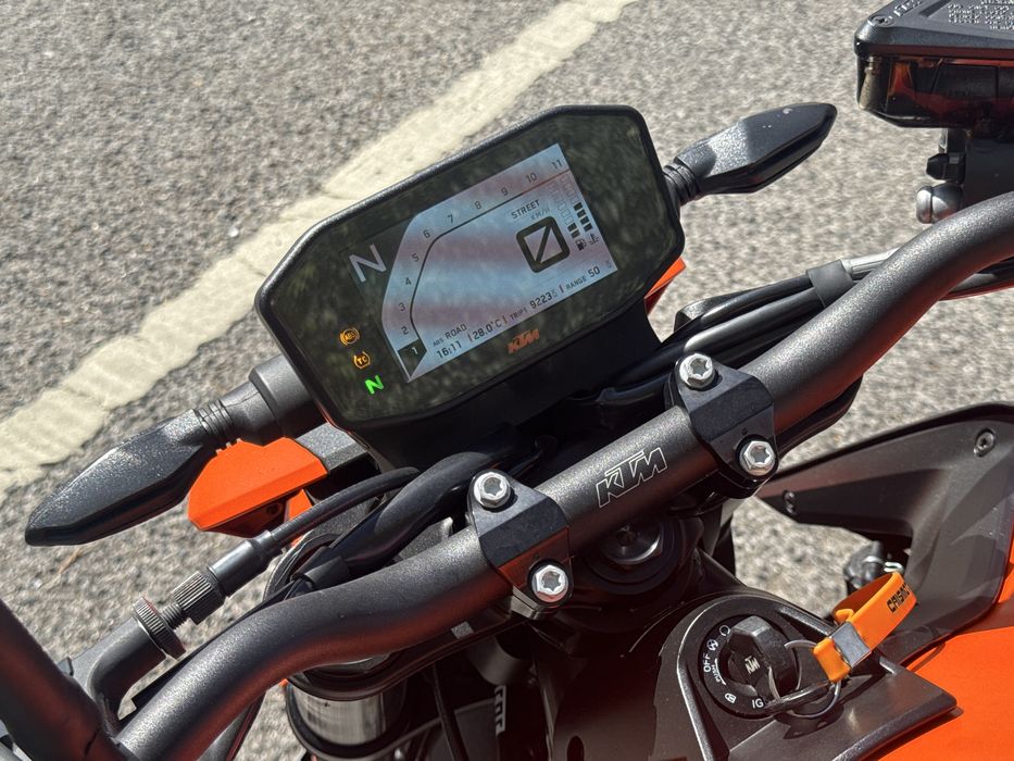 Ktm duke 890 gp edition
