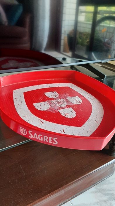 Taças e bandeja Sagres