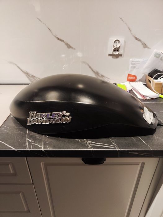 Sprzedam obudowę airbix do Harley Davidson VRSCR night rod 2008