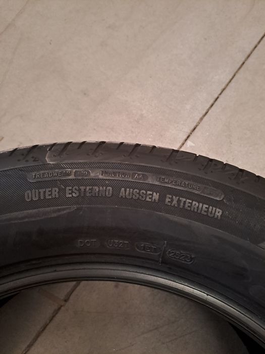 2 pneus semi novos 255/55r/18