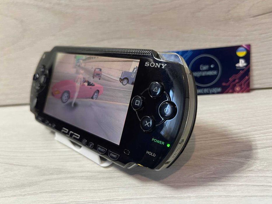 Sony PSP Black 64GB + 70 Ігор встановлено на картці
