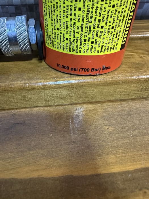 Продам домкрат 25т під прес або для ріхтовки новий