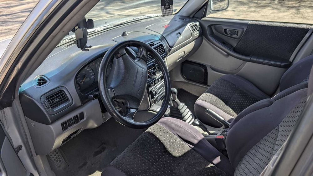 Subaru Forester 2.0 4x4 • Benzyna + LPG • 1998