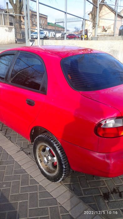 Продам Lanos 1.5