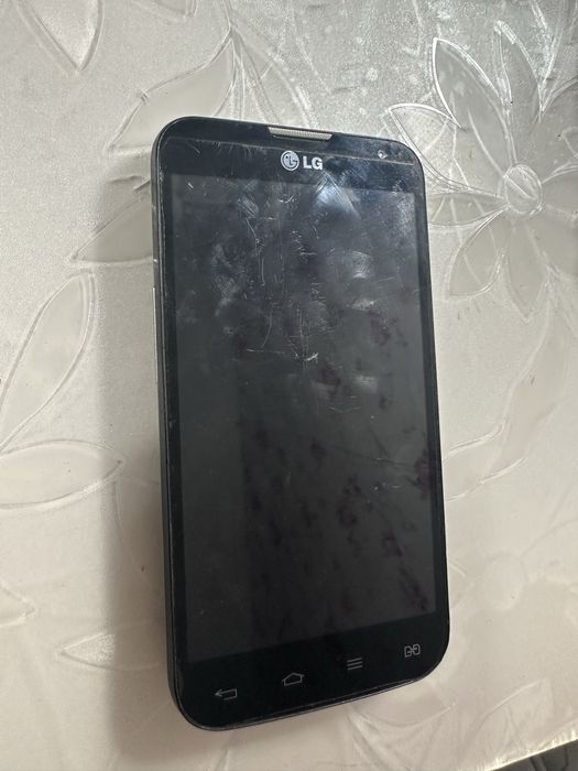 Телефон LG L70dual