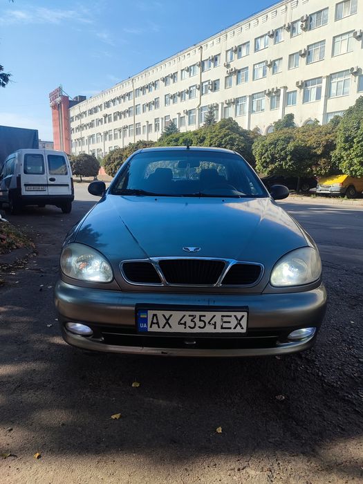 Продам авто Ланос, 1;5 газ бензин кондиционер