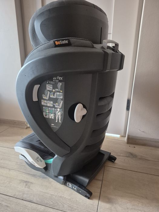 Fotelik samochodowy IZI FLEX FIX DZIECIĘCY 15-36 KG ISOFIX