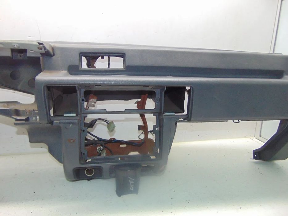 Mitsubishi L200 tablier