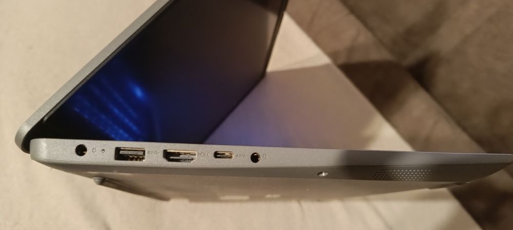 Lenovo IdeaPad 3 15ITL6 | i3 11gen | 8GB RAM | SSD | Windows 10 |