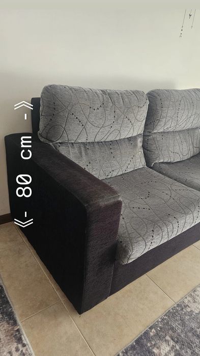 Sofá de 2 lugares + cadeirão