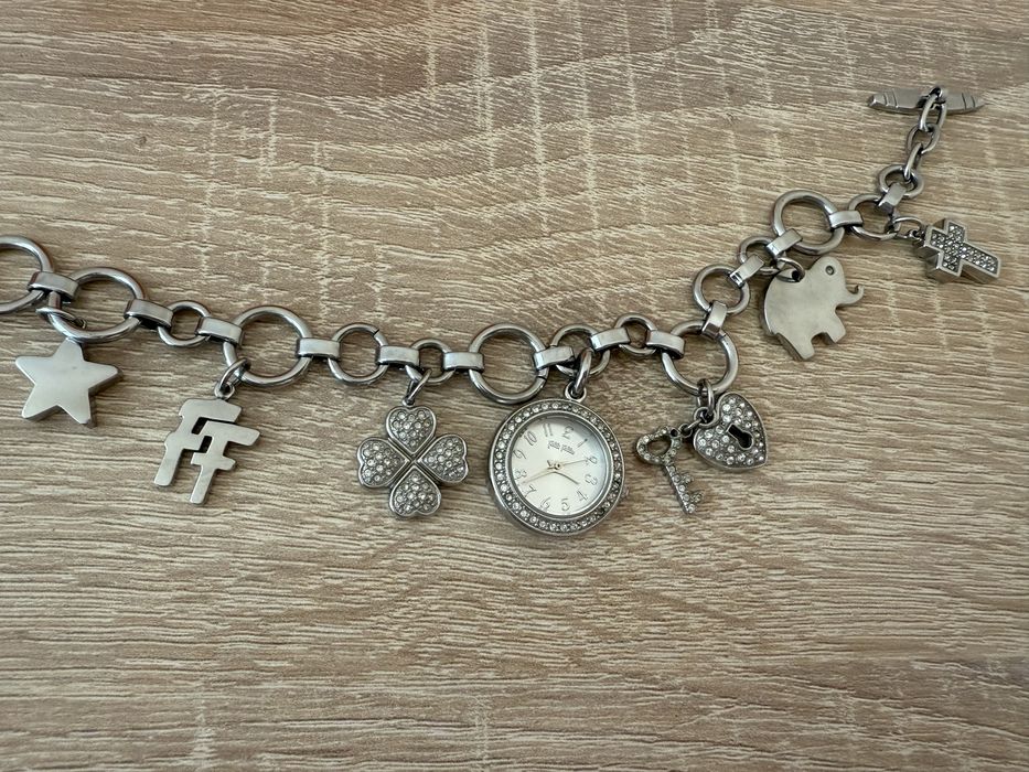 Продам часи “Folli Follie”, б/у оригинал.